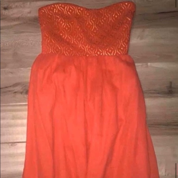 Roxy Strapless Dress - Picture 3 of 3